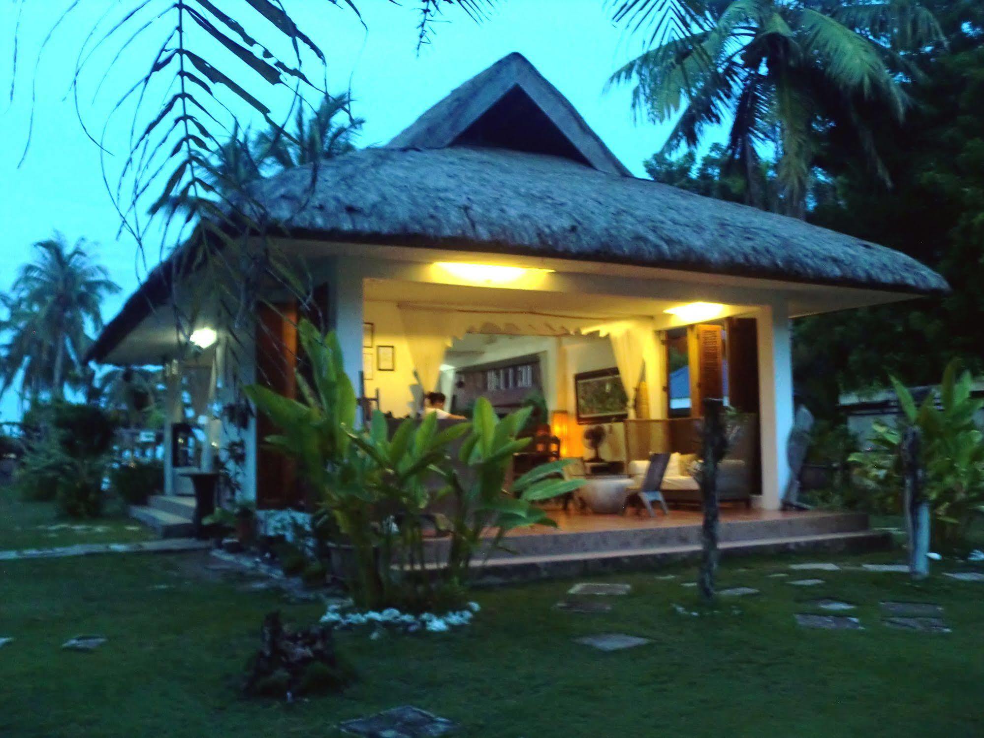 Hoyohoy Villas Resort Santa Fe  Exterior foto